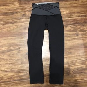 Lululemon hi-rise wunder under crop size 2